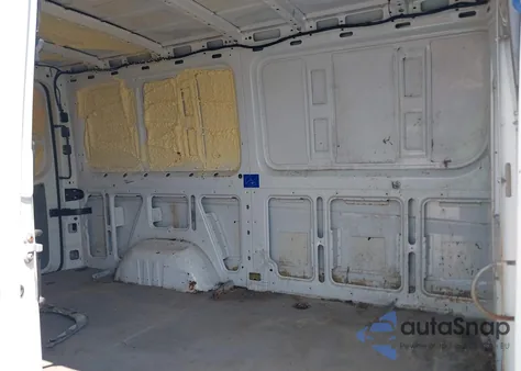 2015 Mercedes-Benz Sprinter 2500 Normal Roof from USA, damaged, VIN WD3PE7DC9FP106941